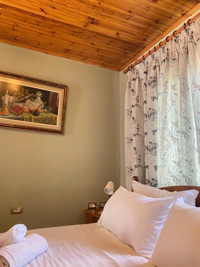Marko'S House Gjirokaster Ngoại thất bức ảnh