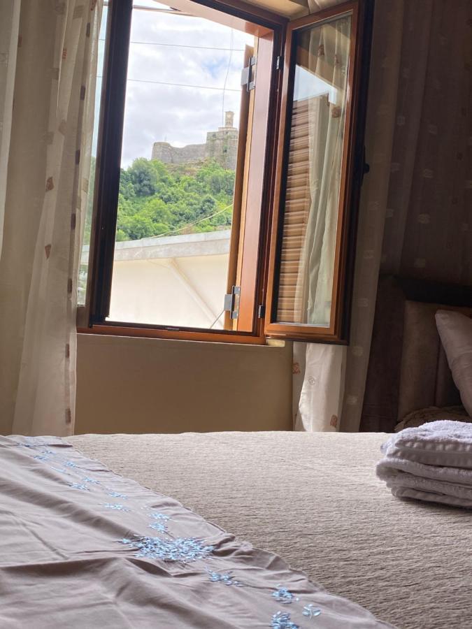 Marko'S House Gjirokaster Ngoại thất bức ảnh